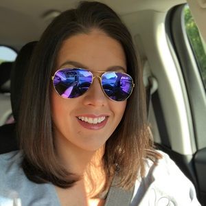 Meet your Posher, Allison